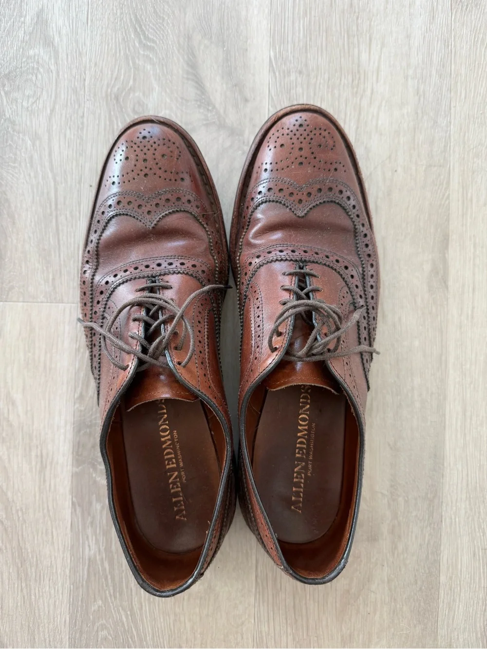 Allen Edmonds McAllister Wingtip Oxfords - 10.5D